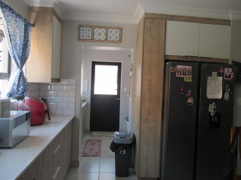 3 Bedroom Property for Sale in Dana Bay Western Cape